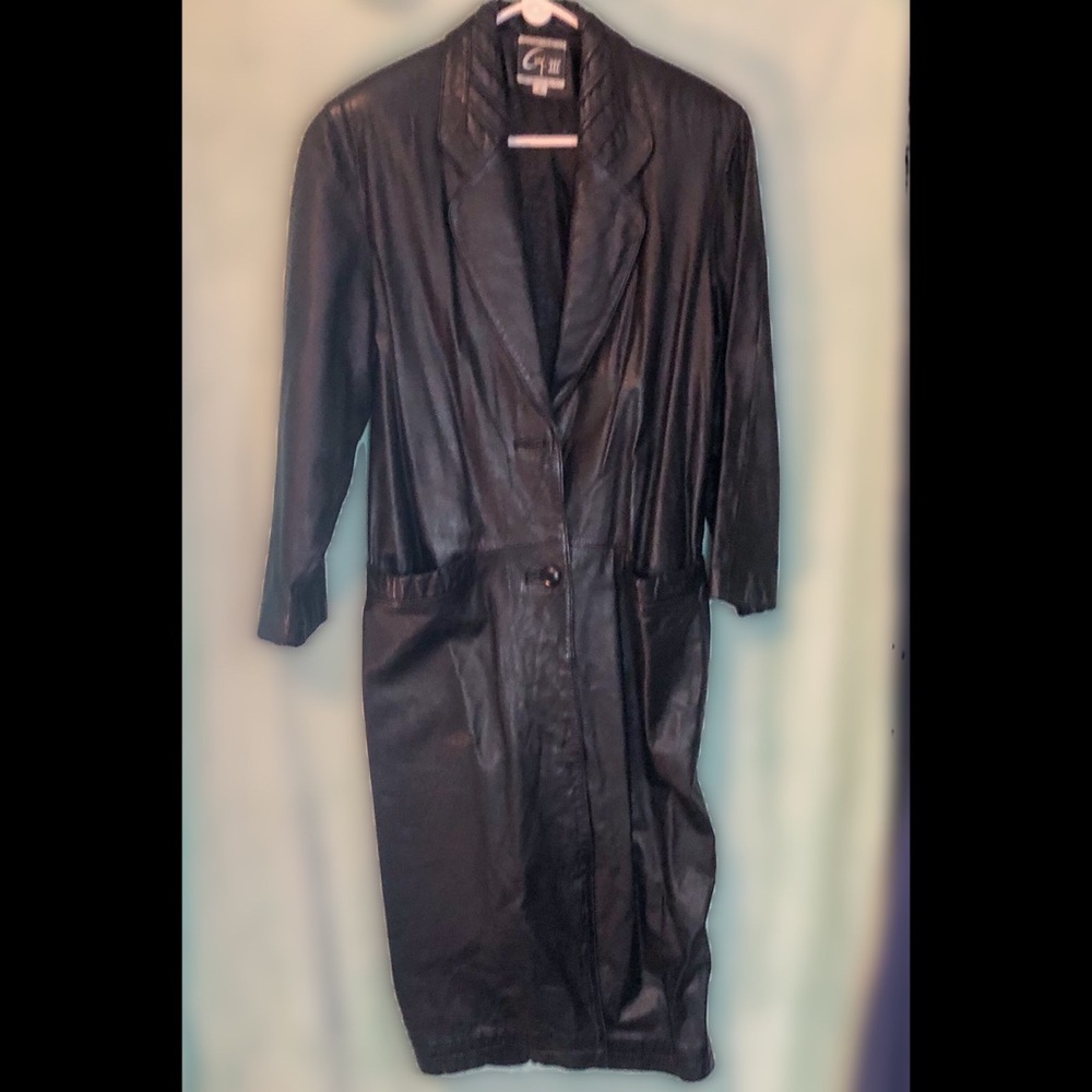 ❄️Vintage G-III 100% leather trench coat Lined
